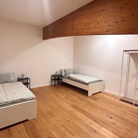 Apartment Perfekte 2 Fuer Monteure & Handwerker Mit Grossem Parkplatz & Wlan *